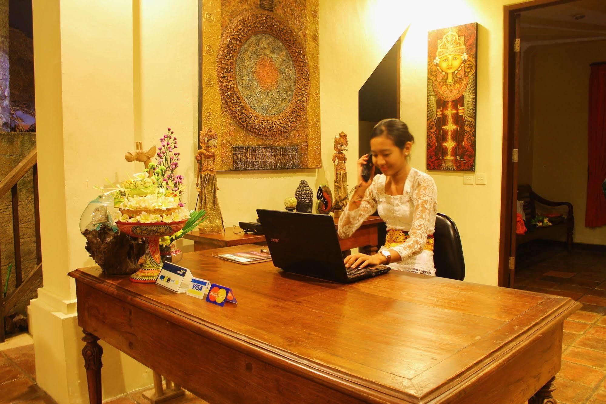 Gayatri Ubud Екстериор снимка